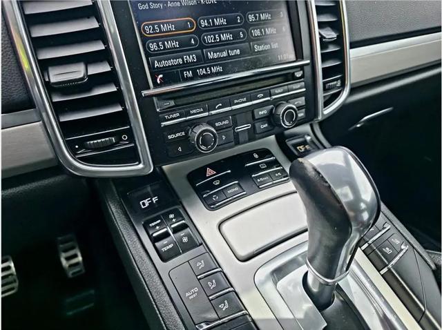 2013 Porsche Cayenne GTS