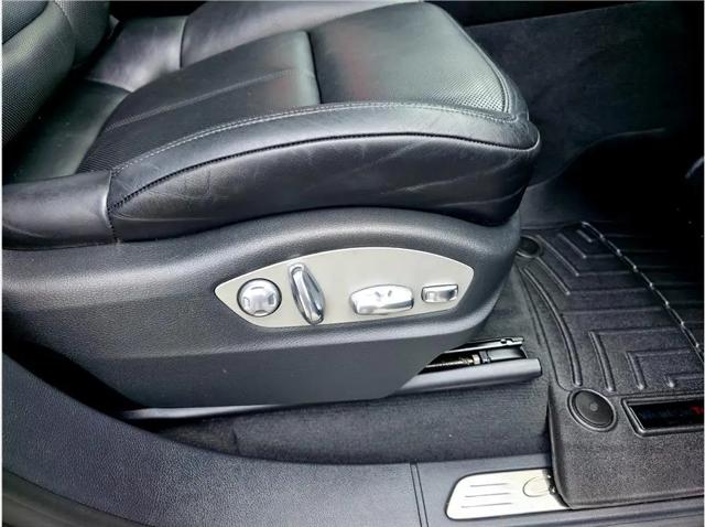 2013 Porsche Cayenne GTS