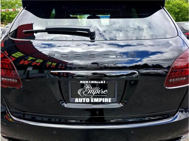 2013 Porsche Cayenne GTS