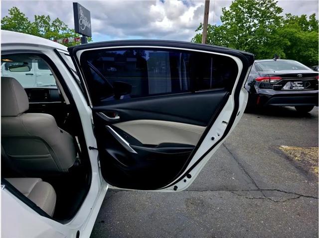 2015 Mazda Mazda6 i Touring