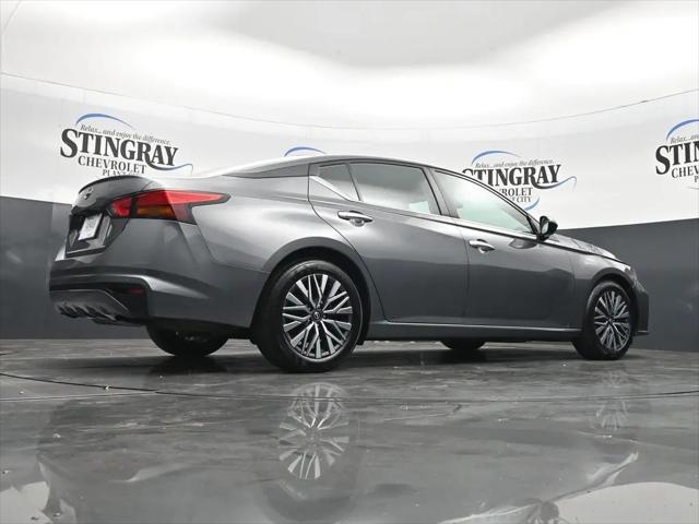 2025 Nissan Altima SV FWD