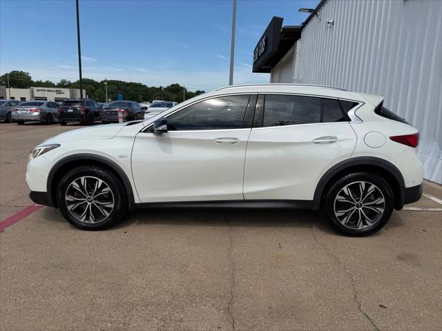 2019 INFINITI QX30 ESSENTIAL
