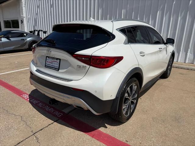 2019 INFINITI QX30 ESSENTIAL