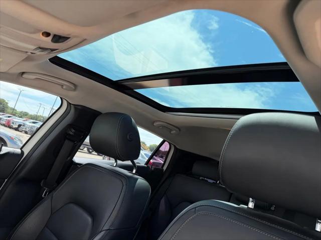 2019 INFINITI QX30 ESSENTIAL