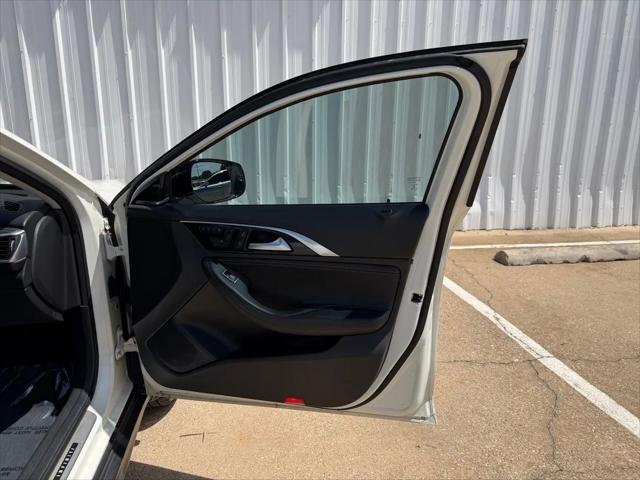 2019 INFINITI QX30 ESSENTIAL