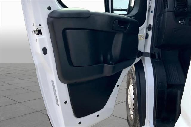 2024 Ram ProMaster 2500 Cargo Van Tradesman High Roof 159" WB w/Pass Seat