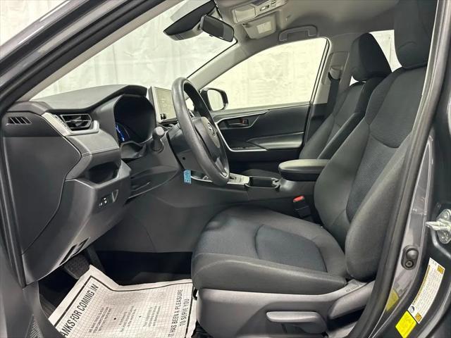 2025 Toyota RAV4 Hybrid LE