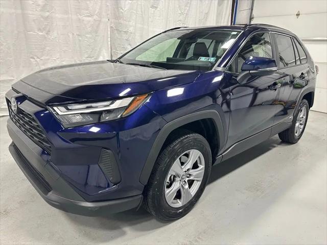 2025 Toyota RAV4 Hybrid XLE