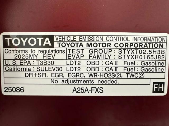 2025 Toyota RAV4 Hybrid XLE