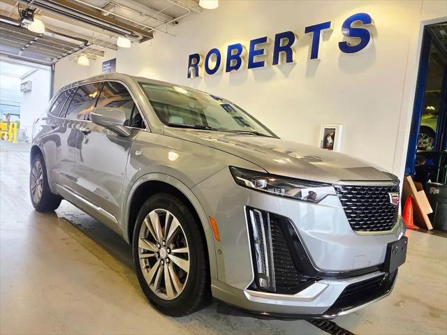 2025 Cadillac XT6 FWD Premium Luxury