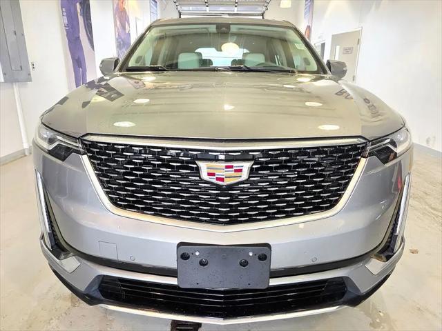 2025 Cadillac XT6 FWD Premium Luxury