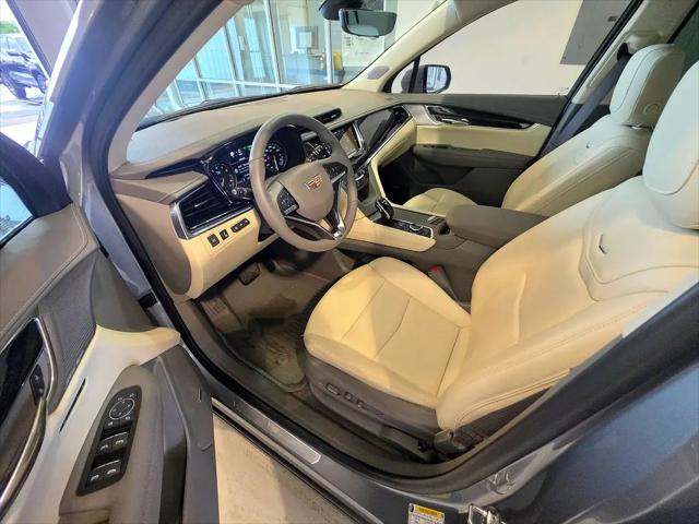 2025 Cadillac XT6 FWD Premium Luxury