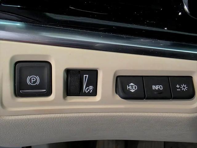 2025 Cadillac XT6 FWD Premium Luxury