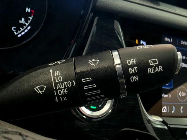 2025 Cadillac XT6 FWD Premium Luxury