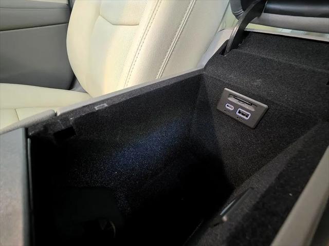 2025 Cadillac XT6 FWD Premium Luxury