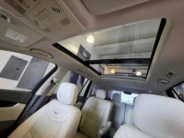 2025 Cadillac XT6 FWD Premium Luxury