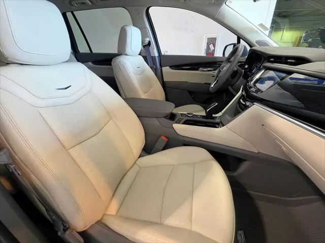 2025 Cadillac XT6 FWD Premium Luxury