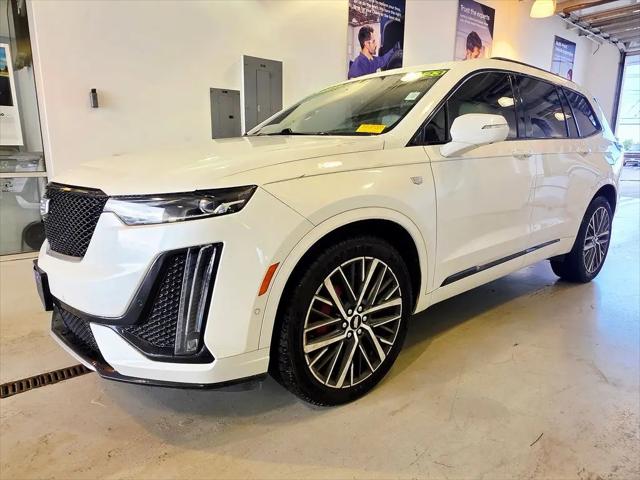 2023 Cadillac XT6 AWD Sport