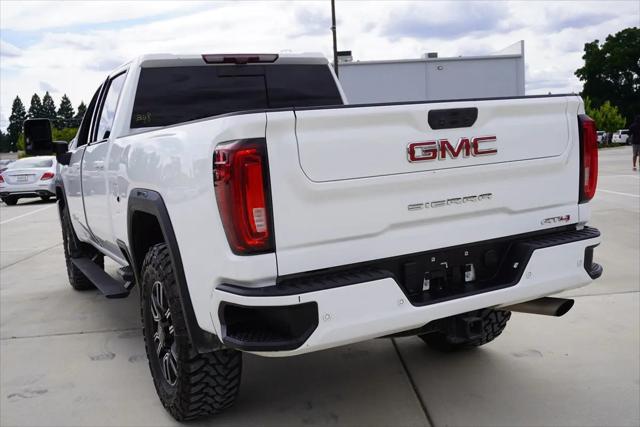 2023 GMC Sierra 2500HD 4WD Crew Cab Standard Bed AT4