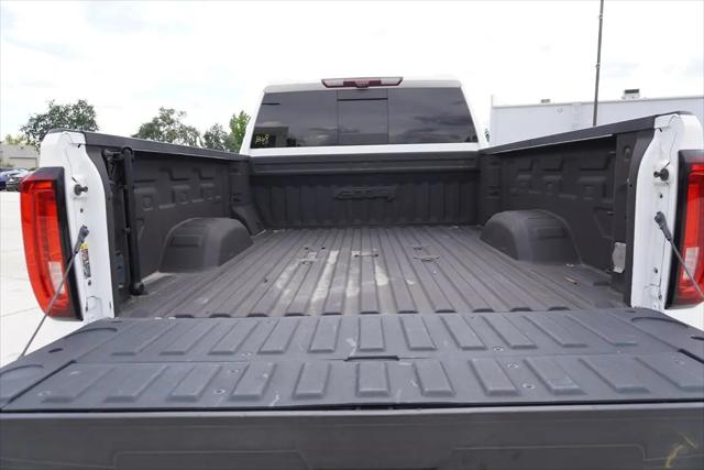2023 GMC Sierra 2500HD 4WD Crew Cab Standard Bed AT4
