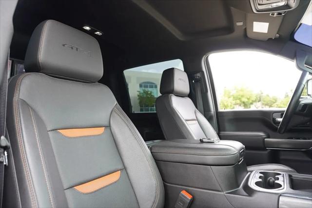 2023 GMC Sierra 2500HD 4WD Crew Cab Standard Bed AT4