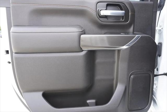 2023 GMC Sierra 2500HD 4WD Crew Cab Standard Bed AT4