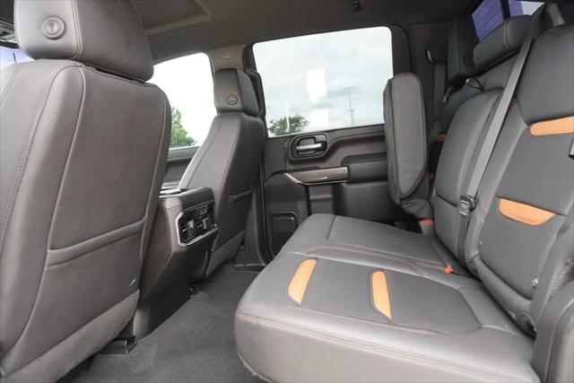 2023 GMC Sierra 2500HD 4WD Crew Cab Standard Bed AT4