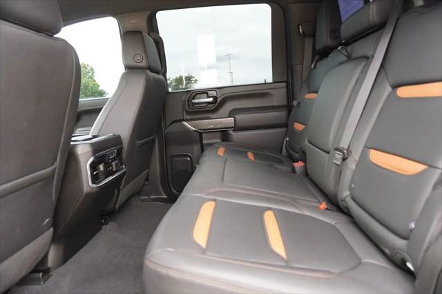 2023 GMC Sierra 2500HD 4WD Crew Cab Standard Bed AT4