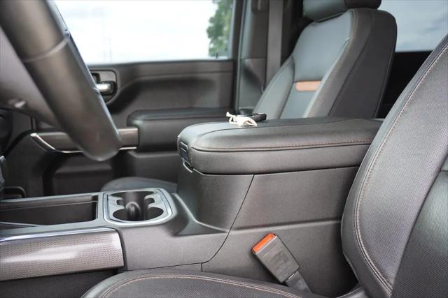 2023 GMC Sierra 2500HD 4WD Crew Cab Standard Bed AT4