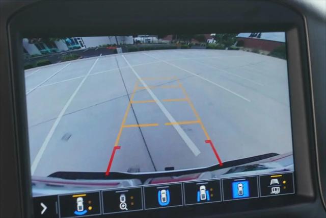 2023 GMC Sierra 2500HD 4WD Crew Cab Standard Bed AT4
