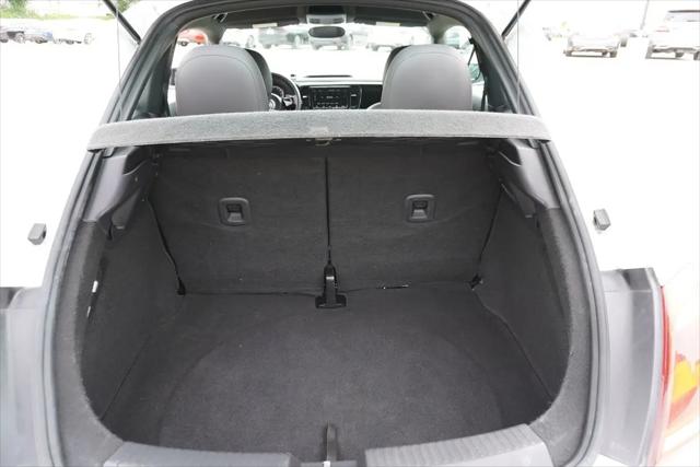 2015 Volkswagen Beetle 1.8T Fleet Edition