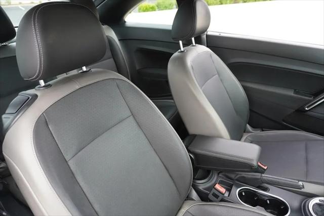 2015 Volkswagen Beetle 1.8T Fleet Edition