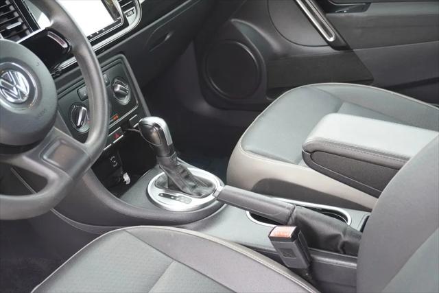 2015 Volkswagen Beetle 1.8T Fleet Edition