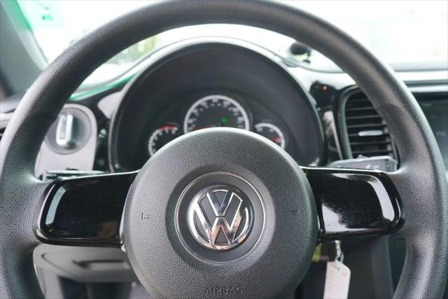 2015 Volkswagen Beetle 1.8T Fleet Edition