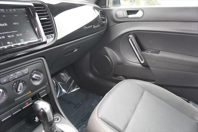 2015 Volkswagen Beetle 1.8T Fleet Edition