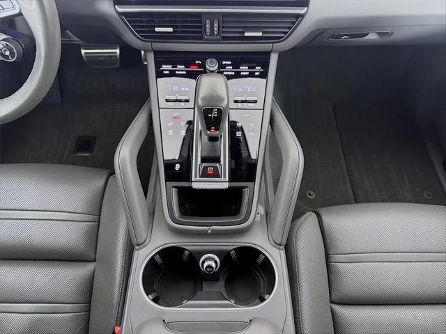 2021 Porsche Cayenne GTS