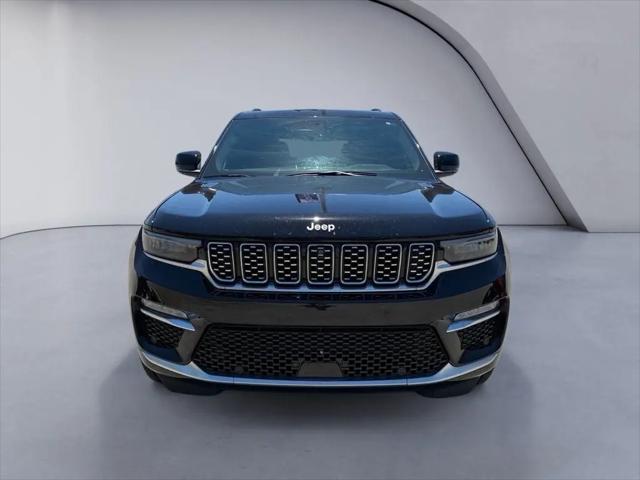 2025 Jeep Grand Cherokee Summit 4x4