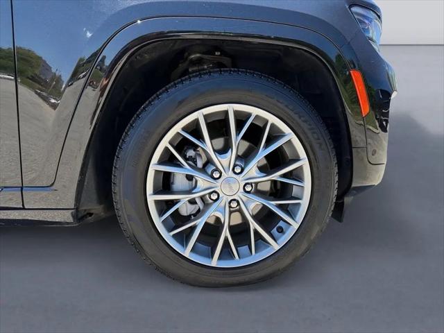 2025 Jeep Grand Cherokee Summit 4x4