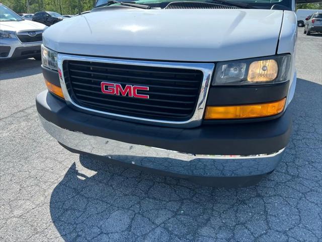 2020 GMC Savana Cargo RWD 2500 Regular Wheelbase Work Van