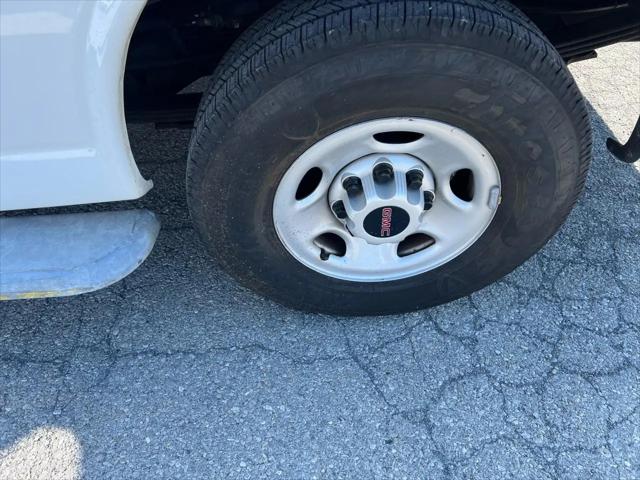 2020 GMC Savana Cargo RWD 2500 Regular Wheelbase Work Van