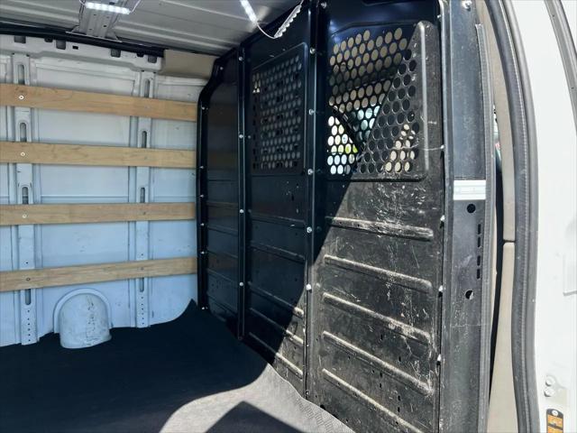 2020 GMC Savana Cargo RWD 2500 Regular Wheelbase Work Van