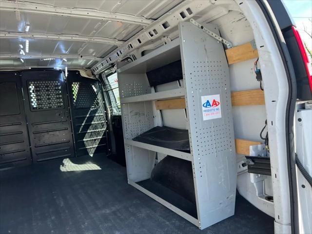 2020 GMC Savana Cargo RWD 2500 Regular Wheelbase Work Van