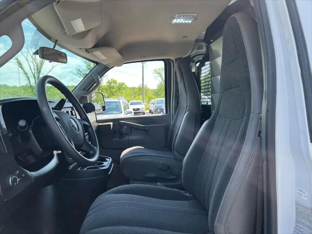 2020 GMC Savana Cargo RWD 2500 Regular Wheelbase Work Van