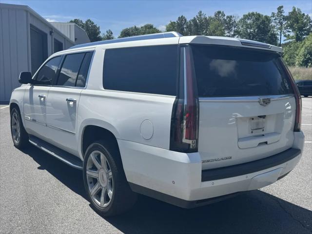 2017 Cadillac Escalade ESV Luxury