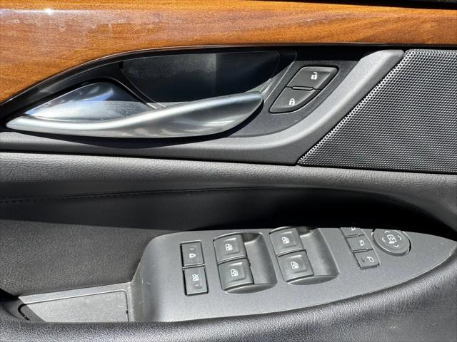 2017 Cadillac Escalade ESV Luxury