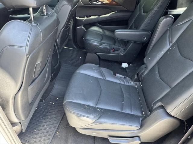 2017 Cadillac Escalade ESV Luxury