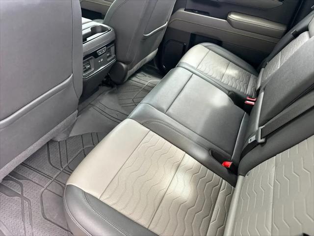 2023 Chevrolet Silverado 1500 4WD Crew Cab Short Bed ZR2