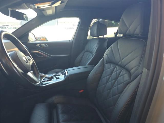 2025 BMW X6 xDrive40i