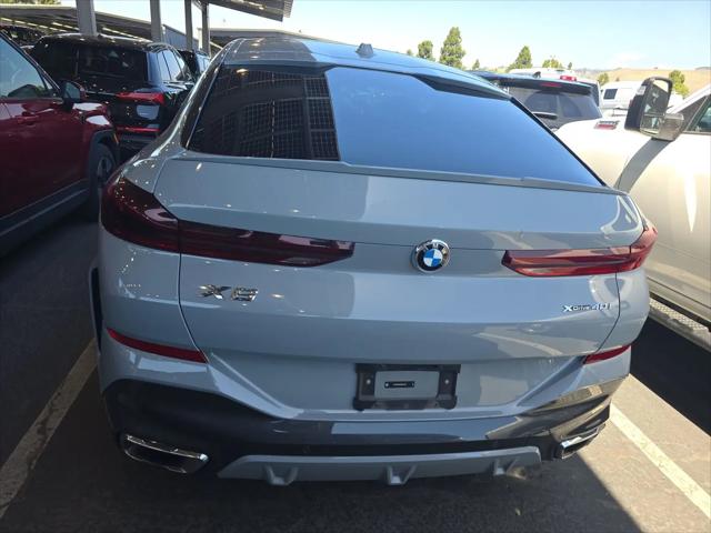2025 BMW X6 xDrive40i