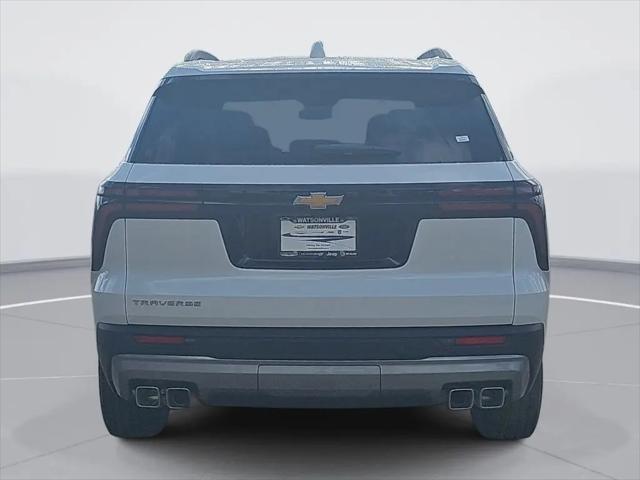 2026 Chevrolet Traverse FWD LT